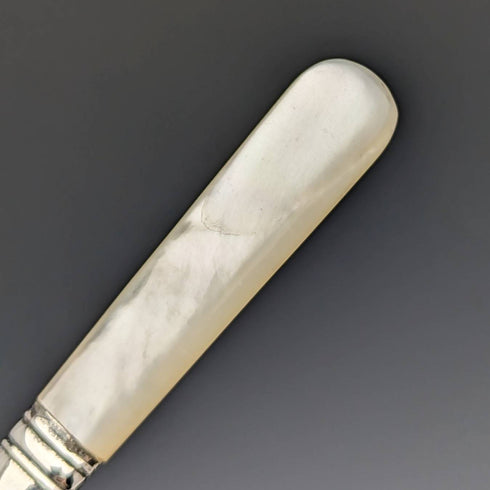 英国ヴィンテージ シルバープレート製 デザートカトラリーセット 白蝶貝ハンドル